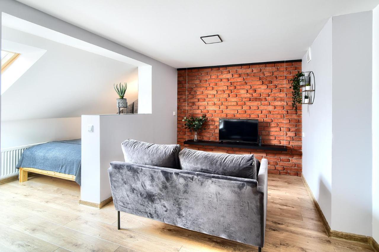 Apartment Ix Wiekow, Faktura Vat, Centrum Parking Very Good Location Two Bedrooms 50 M2 *